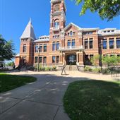 Newport Courthouse