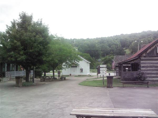 Renfro Valley Entertainment Center