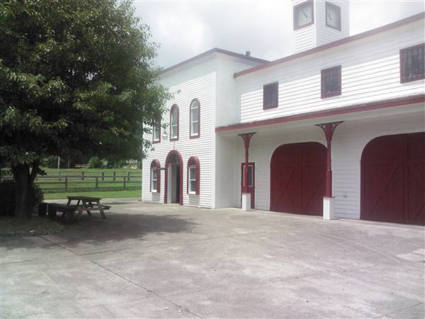 Renfro Valley Entertainment Center
